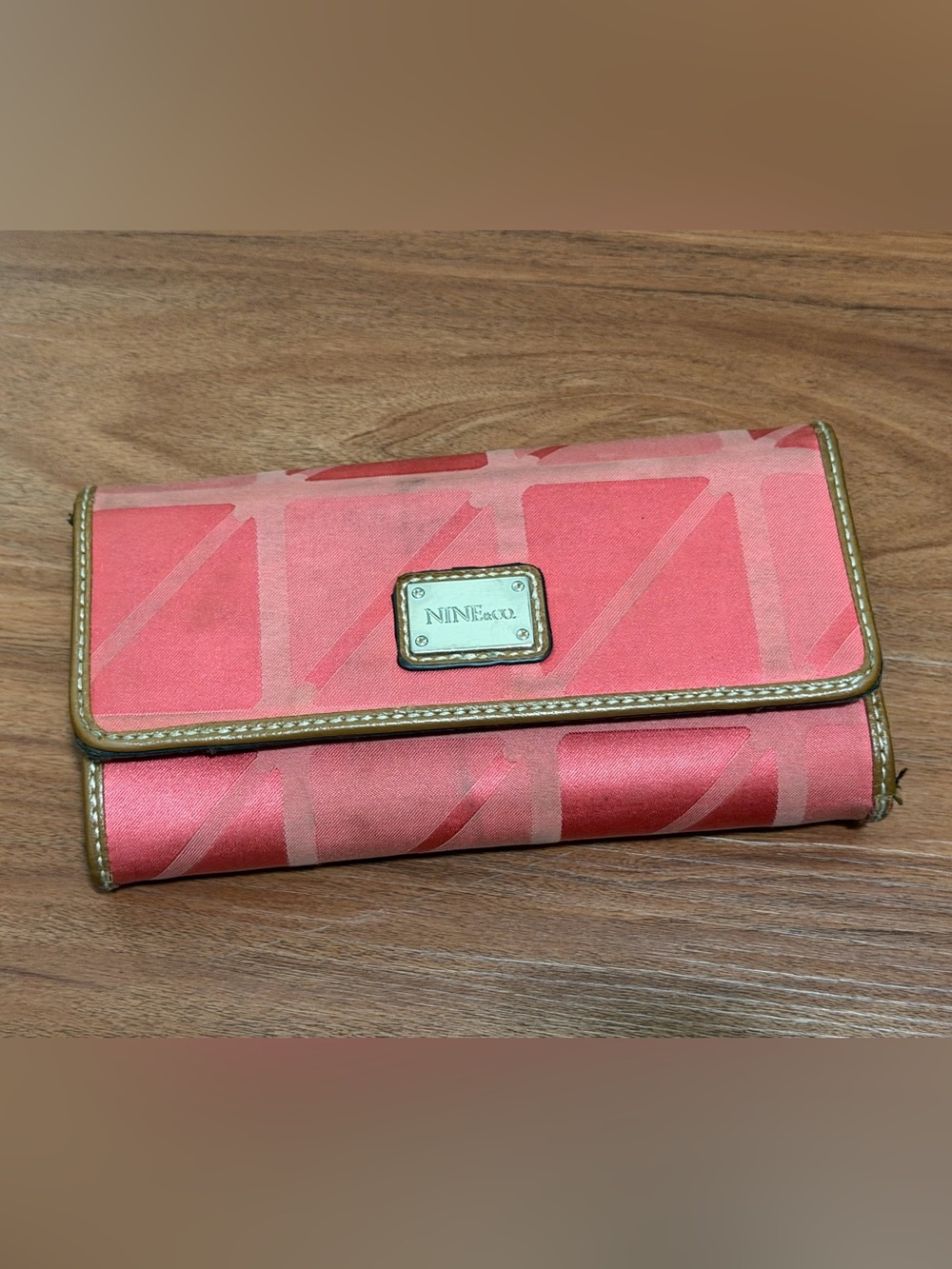 Nine & Co. Wallet